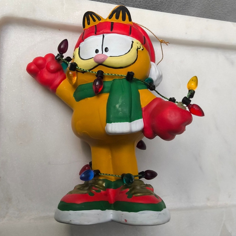 Vintage Christmas Ornament Cat Garfield Kurt Adler PAWS 1996 Tangled Lights